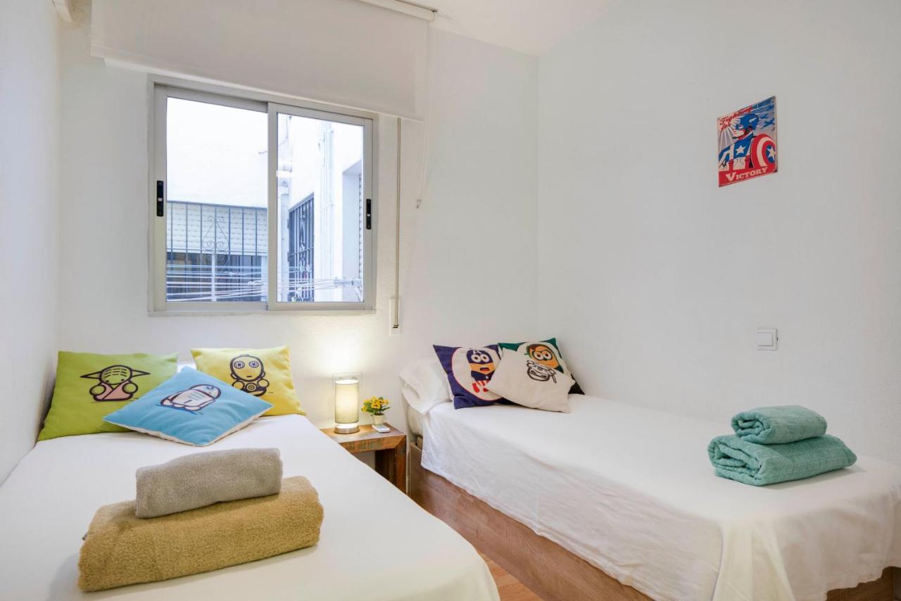 Urbanchicmalaga 3 Bedroom Spacious Quiet Historic Malaga Apt Exterior foto